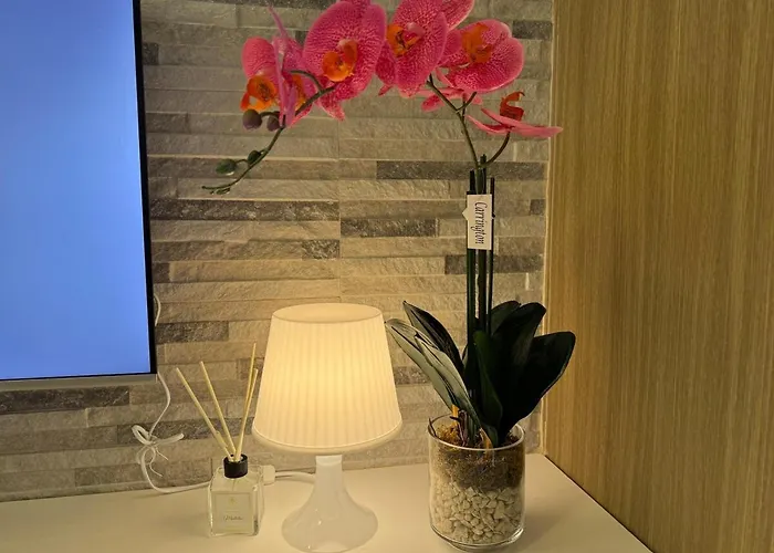 Of Mari In Shore 2 Residences 10107 Near Airport, Sm Moa, Us Embassy By Prime Moa Apartment