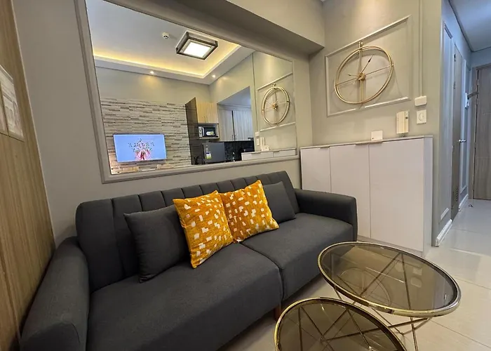 Of Mari In Shore 2 Residences 10107 Near Airport, Sm Moa, Us Embassy By Prime Moa Apartment