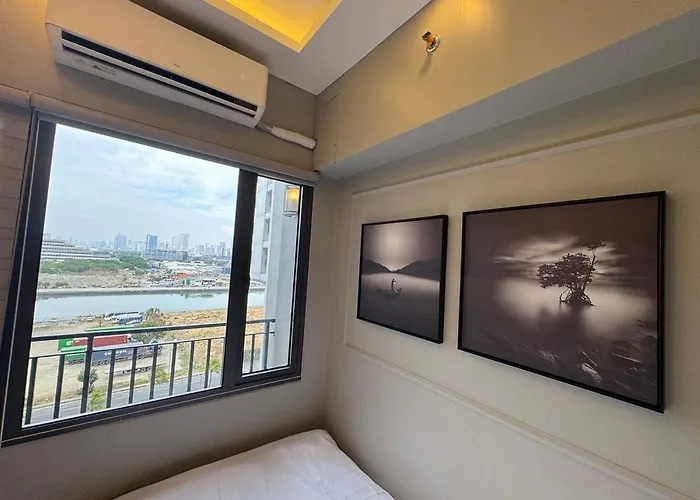 Of Mari In Shore 2 Residences 10107 Near Airport, Sm Moa, Us Embassy By Prime Moa Apartment